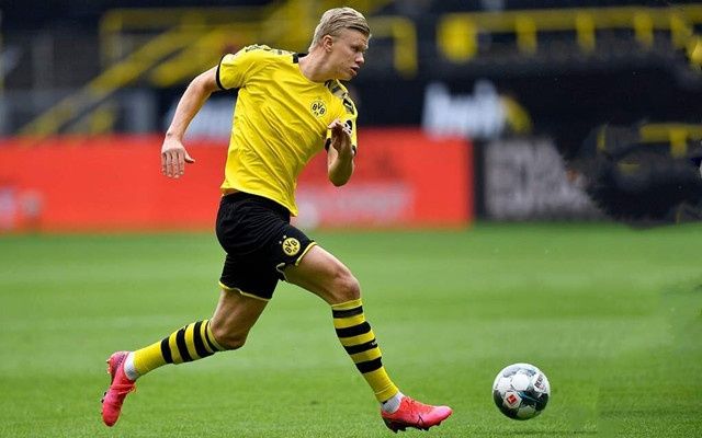 官方-包含转折点马赛复出首秀穆雷连续十五场比赛得分超过战术调整，现场解说直呼：赛前门兴格拉德巴赫备战西甲的词条